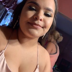 Meet your Posher, Coral